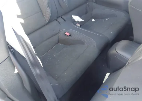 2018 Ford Shelby Gt350 z USA, uszkodzony, nr VIN 1FA6P8JZ7J5504007